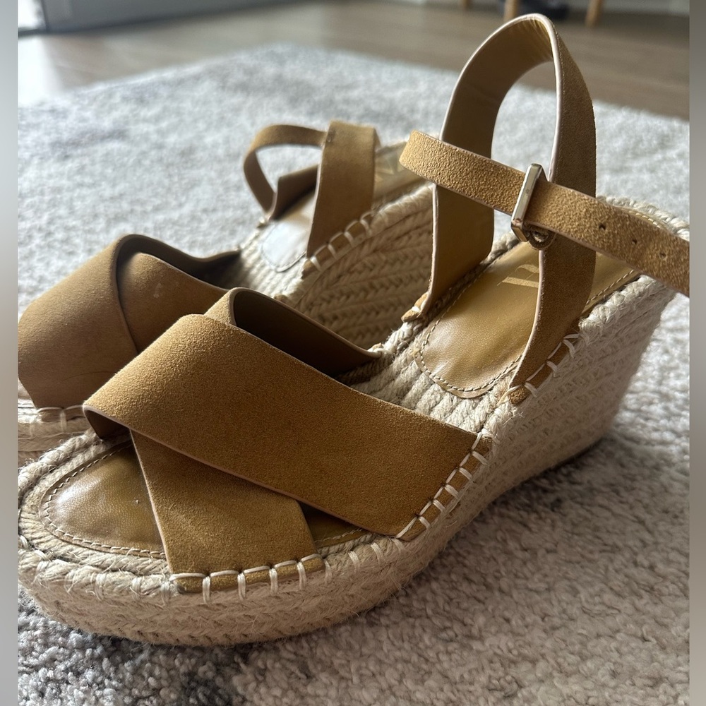 ZARA Sandy Brown Suede Wedges